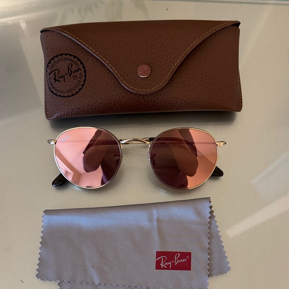 Ray-Ban Gold Frame Sunglasses with Rose Lenses